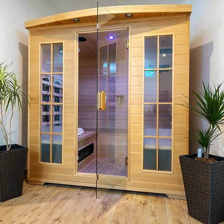 Gabriel With Pool, Sauna, Jacuzzi וילה *