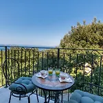 Gabriel With Pool, Sauna, Jacuzzi * Makarska