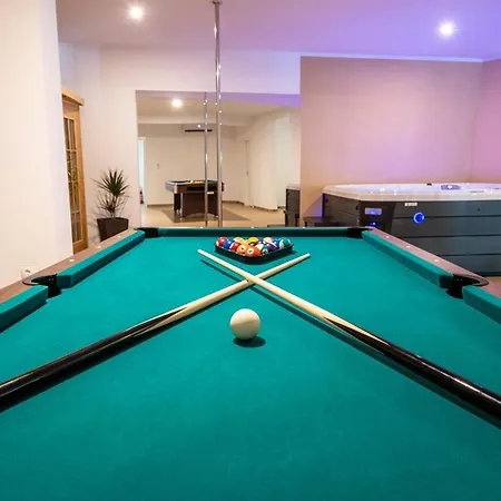 Willa Gabriel With Pool, Sauna, Jacuzzi